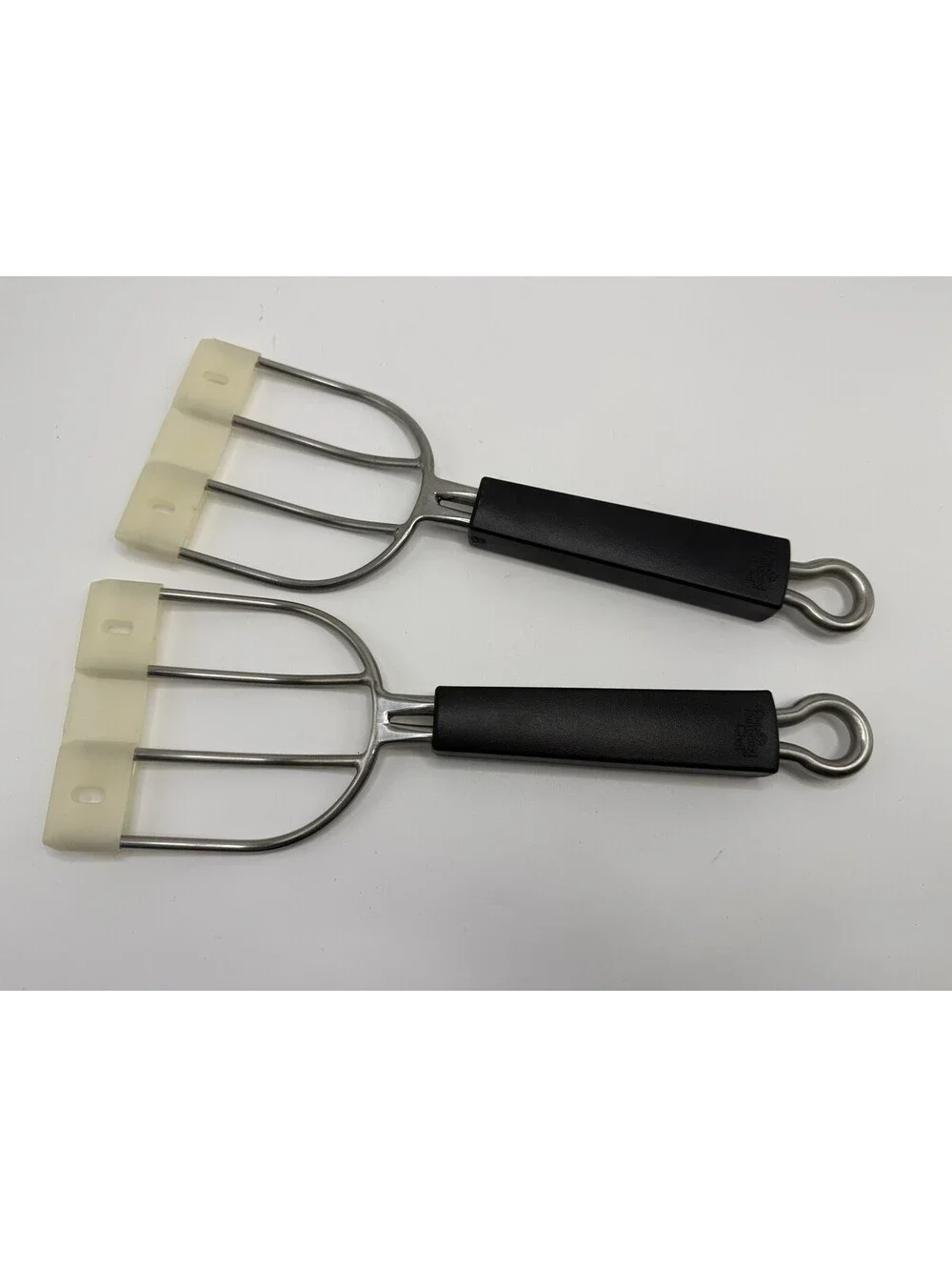 Meat Lifter Forks Pampered Chef Kitchen BBQ Roast Tools 2715 Set of 2 Heavy Duty